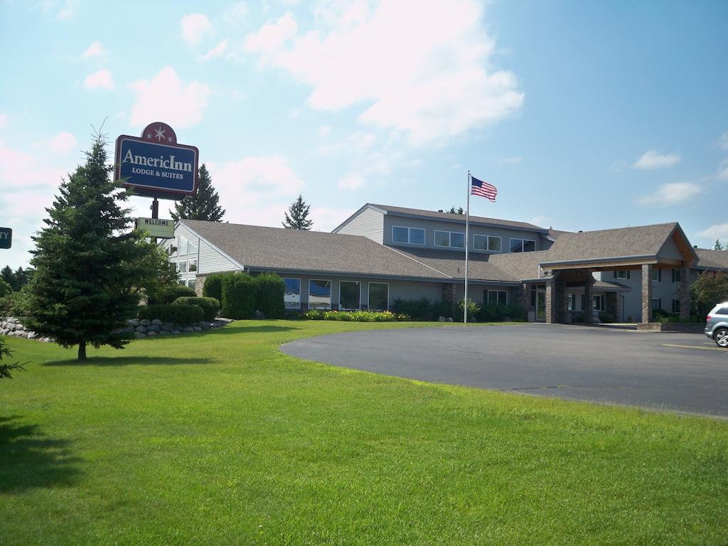 Americinn By Wyndham Rhinelander Exterior photo